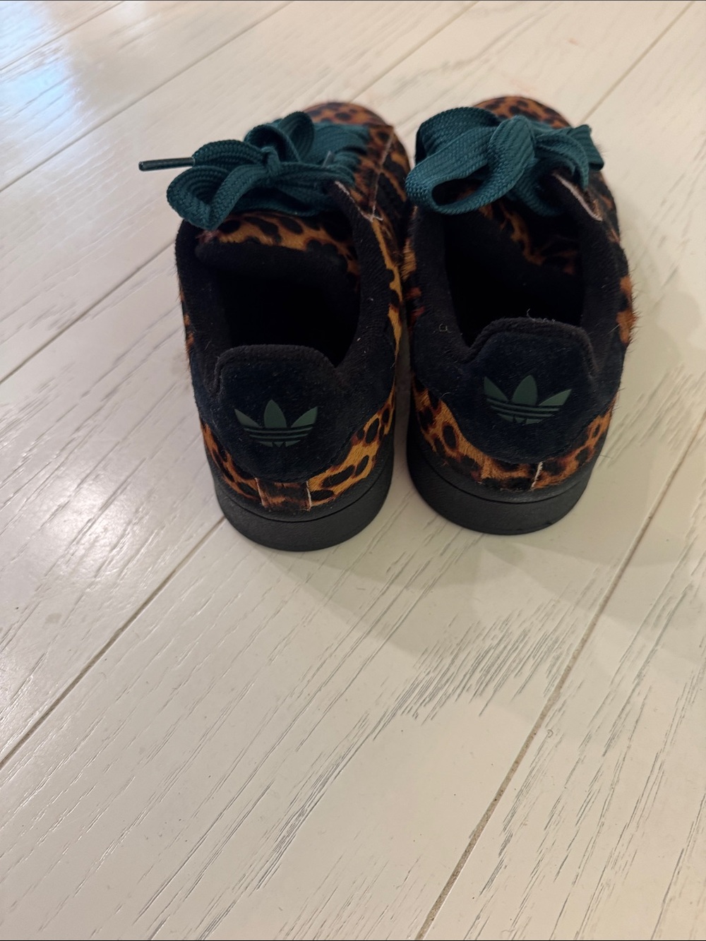 adidas Leopard Print Sneakers with Teal Laces and Black Accents - Picture 4 of 6